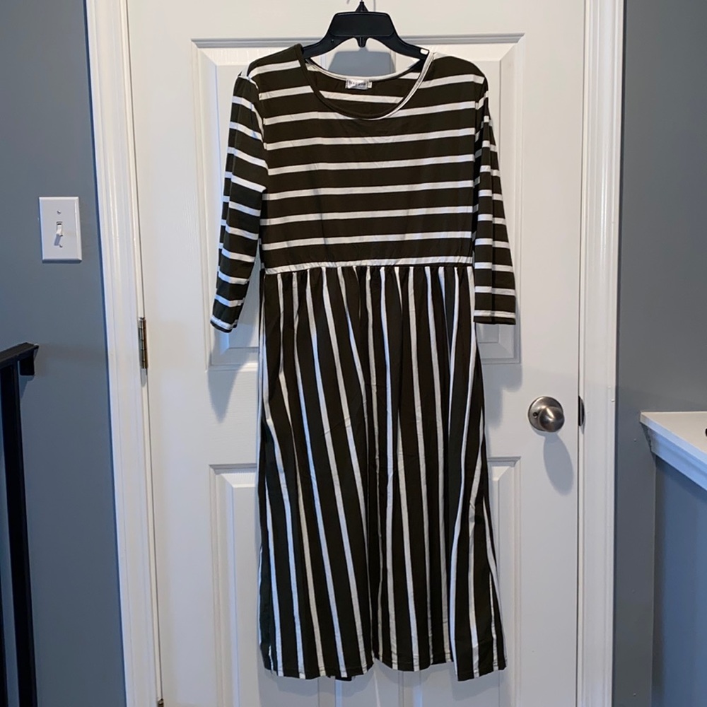 Naggoo XL empire waist t-shirt dress with pockets